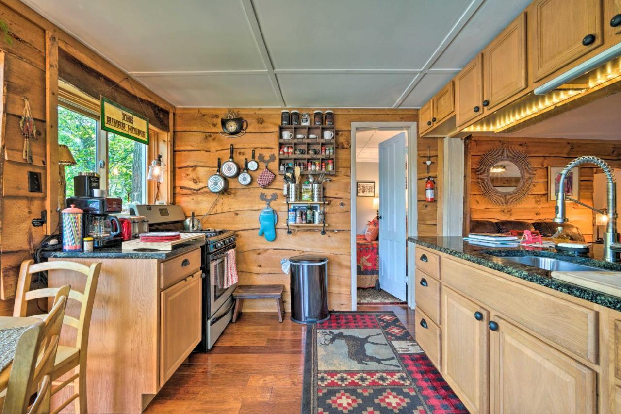 Adirondack Mountains Cottage Near Gore Mountain! Warrensburg المظهر الخارجي الصورة