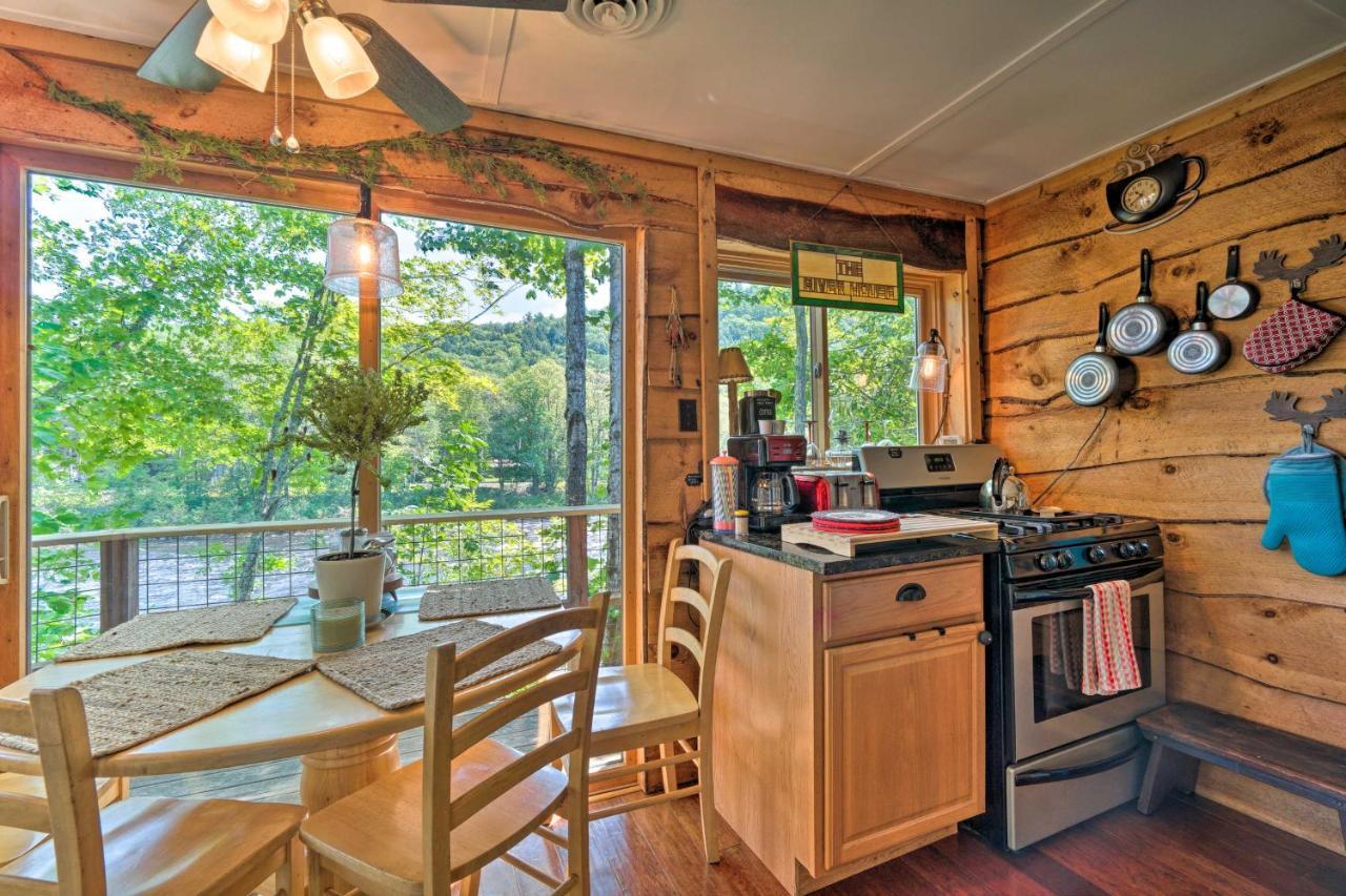 Adirondack Mountains Cottage Near Gore Mountain! Warrensburg المظهر الخارجي الصورة